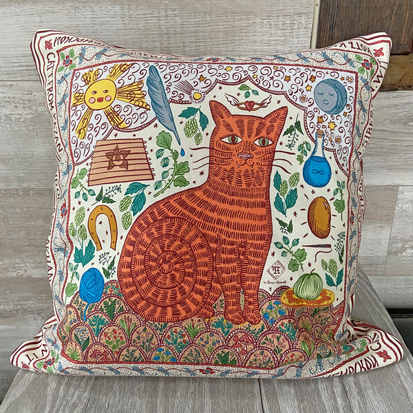 Cotton canvas pillow of luxury quality for cat and history lovers